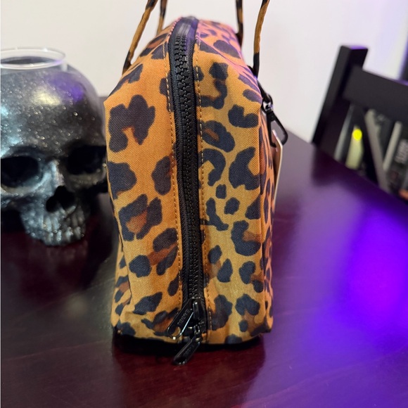 BAGGU Leopard Bowler Bag VIRAL NWT - Picture 7 of 11